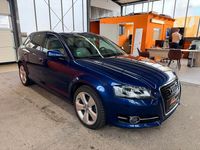 Gebraucht Audi A3 Ambiente 105 PS (77 kW) 2010 Blau Kleinwagen