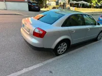 Gebraucht Audi A4 133 PS (97 kW) 2002 Grau Limousine