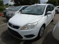 Gebraucht Ford Focus Style 101 PS (74 kW) 2008 Weiß Limousine