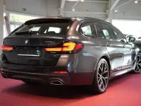 Gebraucht BMW 520 M Sport 190 PS (139 kW) 2023 Grau Kombi