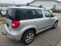 Gebraucht Skoda Yeti Cool Edition 110 PS (80 kW) 2016 Silber SUV