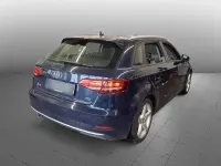 Gebraucht Audi A3 Sport 116 PS (85 kW) 2018 Kosmosblau metallic Limousine