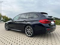 gebraucht BMW 520 M d xDrive Touring 20 Zoll Mildhybrid Service