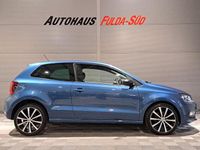 Gebraucht VW Polo LOUNGE 110 PS (80 kW) 2015 Blau Limousine