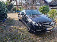 Gebraucht Mercedes E200 184 PS (135 kW) 2011 Schwarz Cabrio