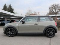 Gebraucht Mini Cooper 136 PS (100 kW) 2019 Emerald grey metallic Kleinwagen