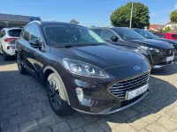 Gebraucht Ford Kuga Titanium 150 PS (110 kW) 2022 Schwarz SUV