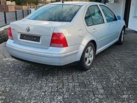 Gebraucht VW Bora 105 PS (77 kW) 2000 Silber Limousine