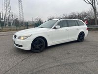 Gebraucht BMW 530 235 PS (172 kW) 2008 Weiß Kombi