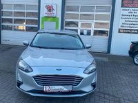 Gebraucht Ford Focus Cool & Connect 120 PS (88 kW) 2021 Silber Limousine