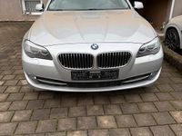 Gebraucht BMW 523 204 PS (150 kW) 2010 Silber Limousine