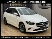 Gebraucht Mercedes B180 Style 116 PS (85 kW) 2023 Weiß Kleinwagen