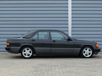 Gebraucht Mercedes 190 118 PS (86 kW) 1988 Grau Limousine