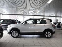 Gebraucht VW T-Cross R 95 PS (69 kW) 2024 Reflexsilbermetallic SUV