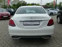 Gebraucht Mercedes C180 156 PS (114 kW) 2018 Weiss Limousine