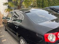 Second-hand VW Passat 116 CP (85 kW) 2008 Negru Berlinǎ