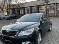 Gebraucht Skoda Octavia Ambiente 160 PS (117 kW) 2009 Schwarz Limousine