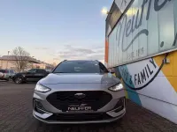 Gebraucht Ford Focus ST-Line X 155 PS (114 kW) 2024 Polarsilber Kombi