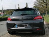gebraucht VW Scirocco 2.0 tsi in Dark Maroon metallic