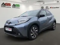 Gebraucht Toyota Aygo X Team 72 PS (52 kW) 2024 Grau SUV