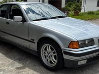 Gebraucht BMW 323 170 PS (125 kW) 1995 Silber Limousine