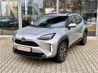 Gebraucht Toyota Yaris Cross Team 116 PS (85 kW) 2024 Schimmering silber metallic SUV