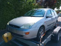 Usata Ford Focus 100 CV (73 kW) 2002 Argento Station wagon