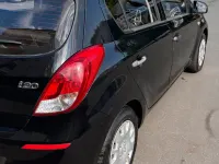 Gebraucht Hyundai i20 86 PS (63 kW) 2014 Schwarz Kleinwagen