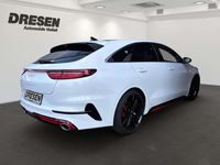 Gebraucht Kia ProCeed GT 204 PS (150 kW) 2024 Hw2) deluxeweiss met. (weiss Kombi