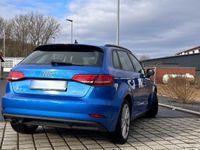 gebraucht Audi A3 30 TDI S tronic Sportsback - Tempomat, Xenon