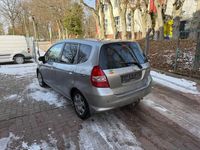 Gebraucht Honda Jazz LS 83 PS (61 kW) 2006 Silber Kleinwagen