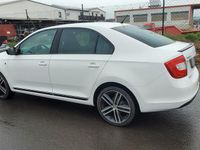 Gebraucht Skoda Rapid Style 105 PS (77 kW) 2014 Weiß Kleinwagen