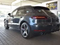 Gebraucht Porsche Macan Performance Package 441 PS (324 kW) 2018 Vulkangraumetallic SUV