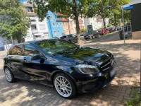 Gebraucht Mercedes A200 136 PS (100 kW) 2013 Schwarz Kleinwagen