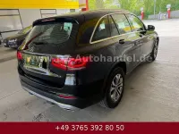 Gebraucht Mercedes GLC220 194 PS (142 kW) 2022 Schwarz SUV