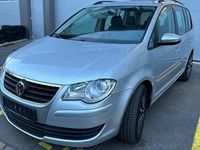 Gebraucht VW Touran 140 PS (102 kW) 2010 Grau Van / Kleinbus