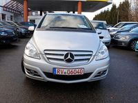 Gebraucht Mercedes B170 116 PS (85 kW) 2009 Silber Van / Kleinbus