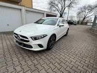 Gebraucht Mercedes A180 136 PS (100 kW) 2019 Weiß Limousine