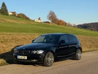 Second-hand BMW 130 Performance 258 CP (189 kW) 2009 Negru Hatchback