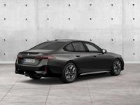 Neu BMW 530e 299 PS (219 kW) 2026 Silber Limousine