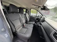 Second-hand Nissan Primastar N-Connecta 110 CP (80 kW) 2025 Gri Monovolum