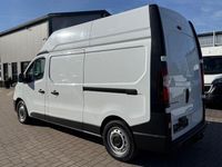 Gebraucht Renault Trafic Komfort 145 PS (106 kW) 2022 Weiß Van / Kleinbus
