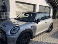 Gebraucht Mini Cooper SE Classic 135 kW (184 PS) 2023 Kleinwagen