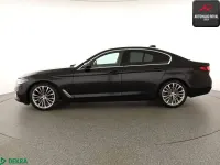 Gebraucht BMW 520 Performance 190 PS (139 kW) 2022 Black sapphire Limousine