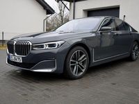 Gebraucht BMW 750 400 PS (294 kW) 2019 Grau Limousine