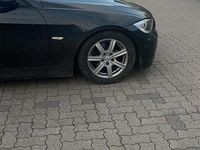 Gebraucht BMW 320 164 PS (120 kW) 2005 Schwarz Kombi