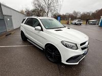 Gebraucht Mercedes GLE400 333 PS (244 kW) 2015 Weiß SUV