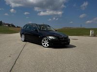 Gebraucht BMW 325 197 PS (144 kW) 2007 Schwarz Kombi