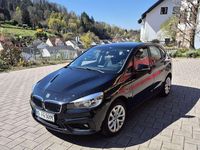 Gebraucht BMW 225 Advantage 136 PS (100 kW) 2018 Schwarz Van / Kleinbus