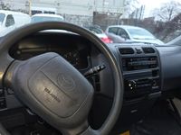 Gebraucht Toyota HiAce 120 PS (88 kW) 2011 Weiß Van / Kleinbus